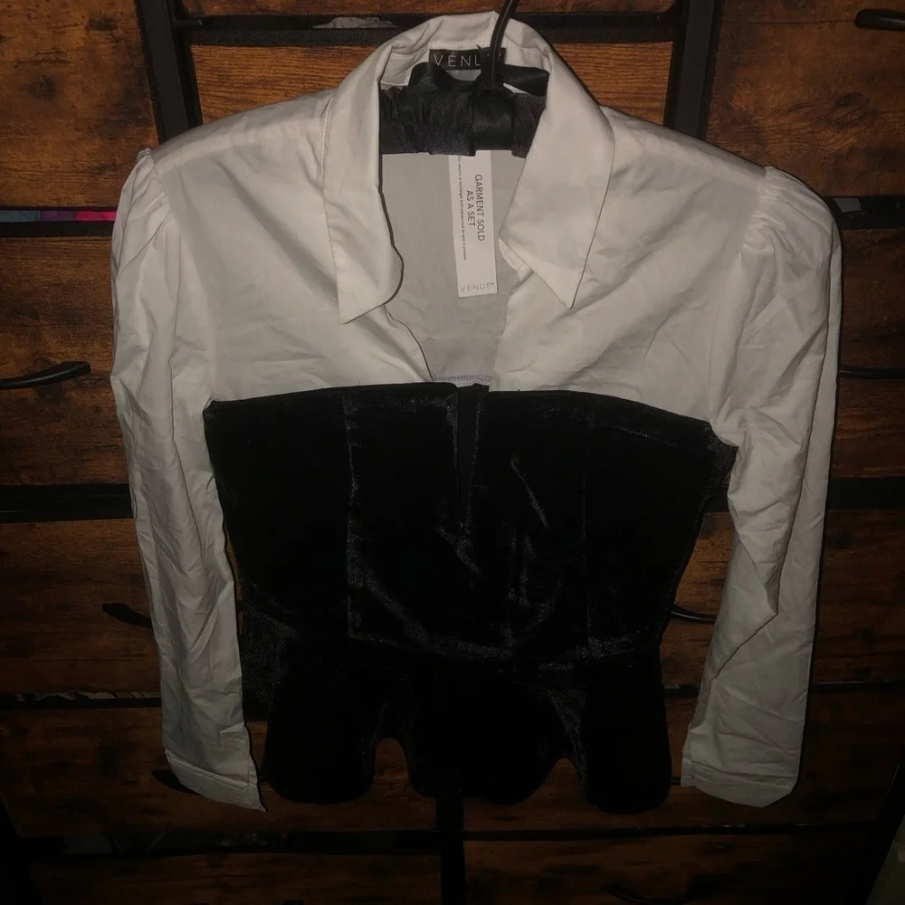VENUS Black Velvet and White Flare Top